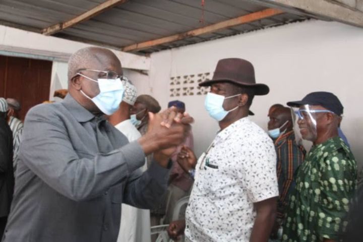 Les chefs des quartiers non viabilisés de Yopougon invités à s’impliquer davantage dans la cohésion sociale